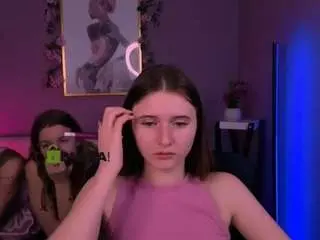 Camsoda Adult Video Chat of mary-meow-hot