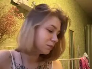 Camsoda Nude Webcam of suzannesilberman