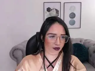 Camsoda Live Sex Cam of sharon-breezee