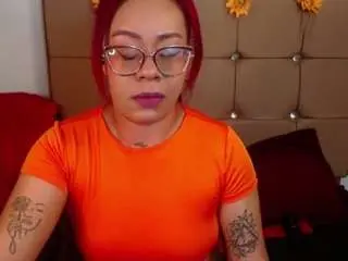 Camsoda Sex Chat of peach-moore