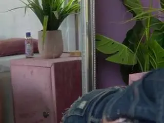 Camsoda Watch Live Sex Cams of ariellakitty