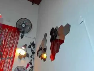 Camsoda Sex Chat of reinahorny2024