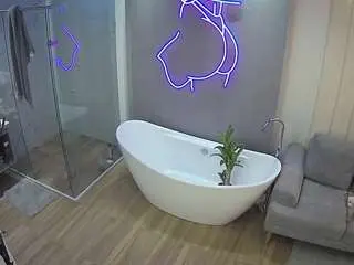 Camsoda Private Sex Chat of voyeurcam-casa-salsa-bathroom-5