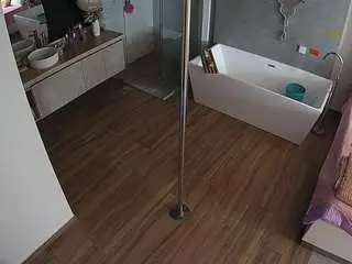 Camsoda Free Porn Cam of voyeurcam-casa-salsa-bathroom-3