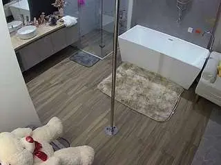 Camsoda Adult Video Chat of voyeurcam-casa-salsa-bathroom-3