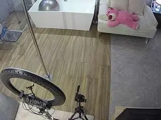 Camsoda Nude Webcam of voyeurcam-casa-salsa-bathroom-3