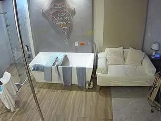 Camsoda Adult Webcam of voyeurcam-casa-salsa-bathroom-3