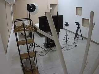 Camsoda Private Sex Chat of voyeurcam-jb-room-1