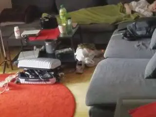 Camsoda Live Porn of voyeurcam-julmodels-living-1