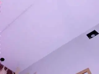 Camsoda Free Porn Cam of susie-evilvodevil18