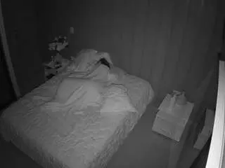 Camsoda Sex Cam of voyeurcam-casa-salsa-bedroom-7