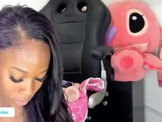 Camsoda Free Porn Cam of kaitllyn-queen