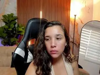 Camsoda Watch Live Sex Cams of elamaxwell