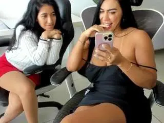 Camsoda Free Live Porn of emilybrowm