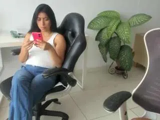 Camsoda Live Sex Cam of emilybrowm