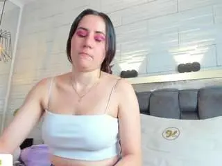 Camsoda Free Porn Cam of jade-heartt