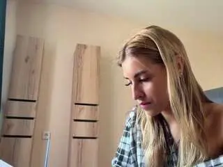 Camsoda Nude Webcam of temekaroskowinski