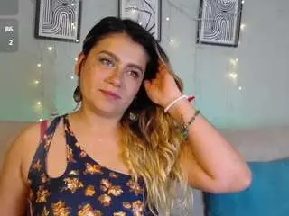 Camsoda Live Porn of sweetbellavalery