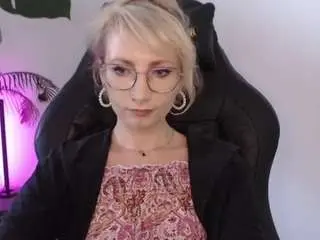 Camsoda Live Sex Cam of cinderellamoon