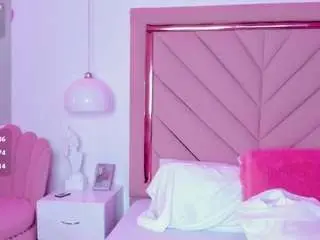 Camsoda Adult Webcam of lola-26