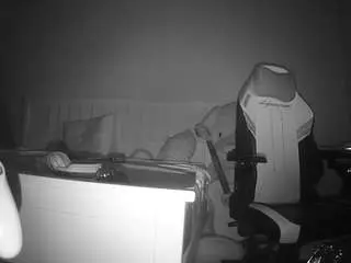 Camsoda Adult Video Chat of voyeurcam-sexy-little-ana-01