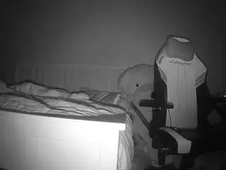 Camsoda Free Porn Cam of voyeurcam-sexy-little-ana-01