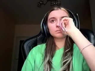 Camsoda Nude Webcam of kelsienoggle