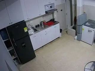 Camsoda Nude Webcam of voyeurcam-jb-kitchen-1