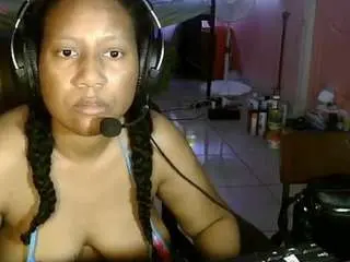Camsoda Adult Webcam of eirondra-valeen