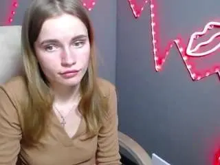 Camsoda Nude Webcam of margaritakiss