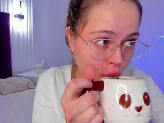 Camsoda Live Sex Cam of kellycuutie