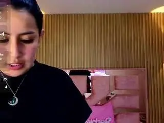 Camsoda Adult Webcams of emily-mills-s