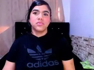 Camsoda Nude Webcam of honeypussybiz