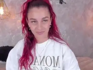 Camsoda Live Sex of thalira-angels