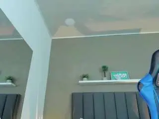Camsoda Free Live Porn of alessia-leroy
