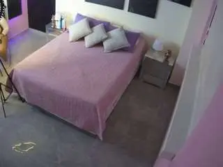 Camsoda Adult Video Chat of voyeurcam-casa-salsa-bedroom-13