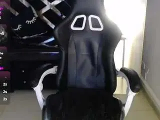 Camsoda Sex Chat of emily-cooper-a