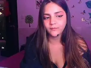 Camsoda Private Sex Chat of emily-cooper-a