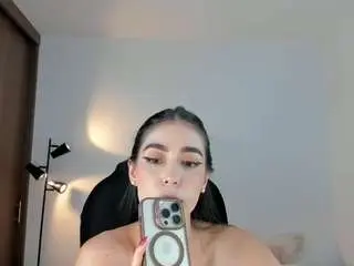 Camsoda Nude Webcam of rebeccabaxter