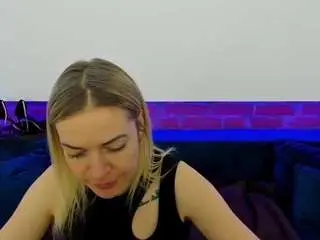 Camsoda Adult Webcams of annasnow99