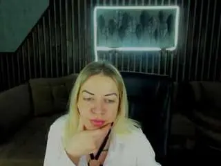 Camsoda Best Webcam of annasnow99