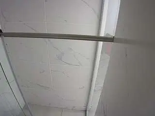 Camsoda Sex Chat of voyeurcam-casa-salsa-bathroom-9