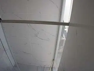 Camsoda Sex Chat of voyeurcam-casa-salsa-bathroom-9