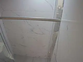 Camsoda Free Porn Cam of voyeurcam-casa-salsa-bathroom-9