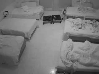 Camsoda Free Porn Cam of voyeurcam-julmodels-bed-6