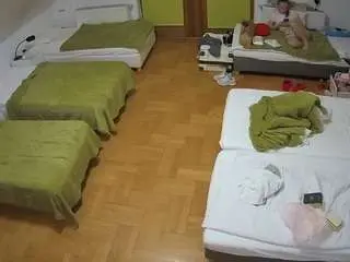 Camsoda Sex Chat of voyeurcam-julmodels-bed-6