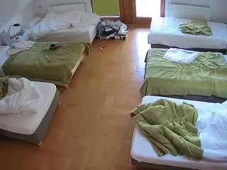 Camsoda Live Sex Cam of voyeurcam-julmodels-bed-6