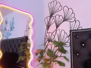 Camsoda Private Sex Chat of sweet-ariadnaaa