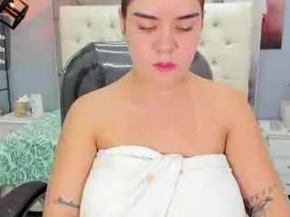 Camsoda Adult Webcam of perla-lovers