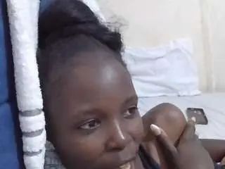 Camsoda Watch Live Sex Cams of taliah-petite